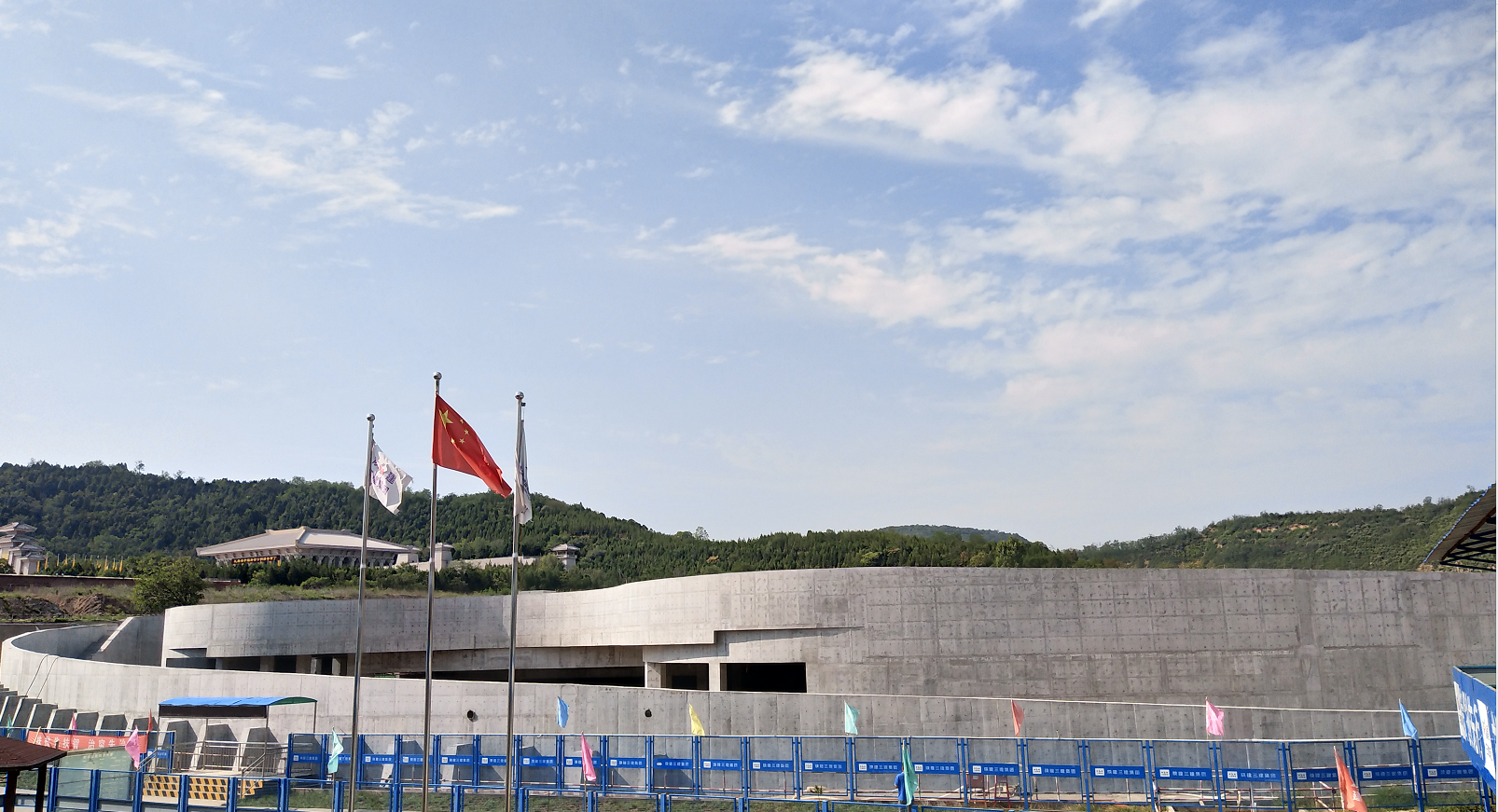 我司承建“黄帝文化中心”、“铜川市体育馆”(图3)